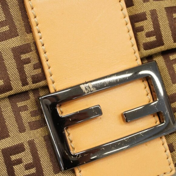 Authentic FENDI Mamma Zucca Bucket Baguette Tan Beige Flap Bag Purse Shoulder - Picture 2 of 7